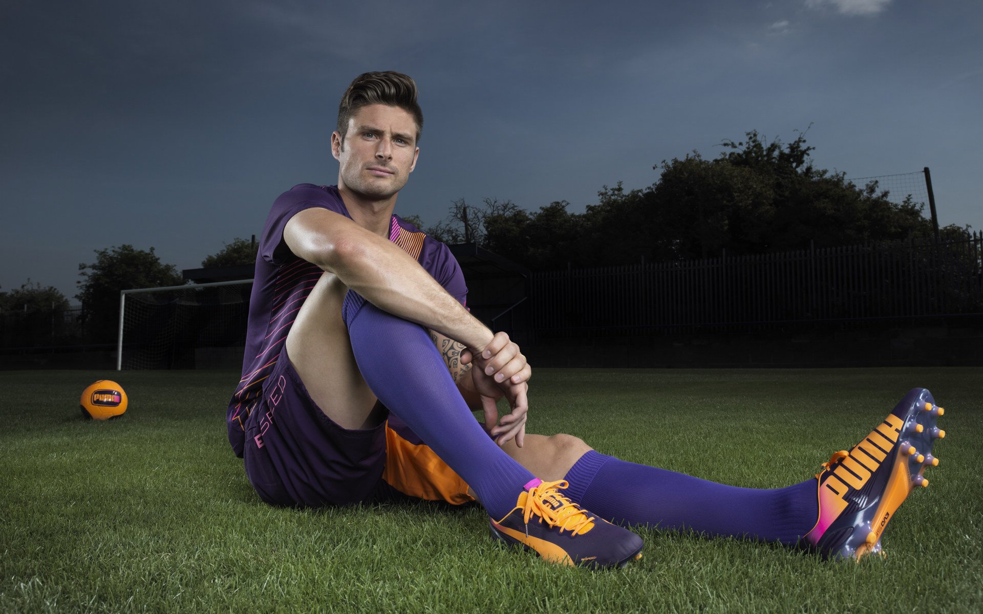 光明记忆未来之星线上赛明日开启，刀光剑影竞技场，播放2021光明未来